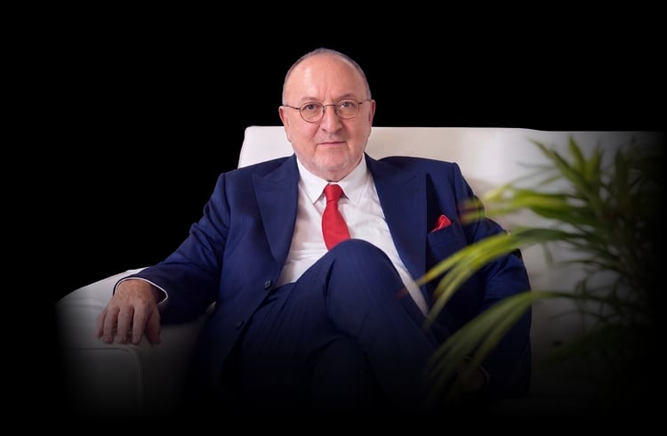Naser Taher, Presidente